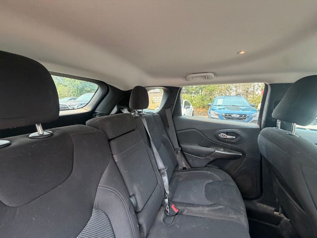 2019 Jeep Cherokee Latitude