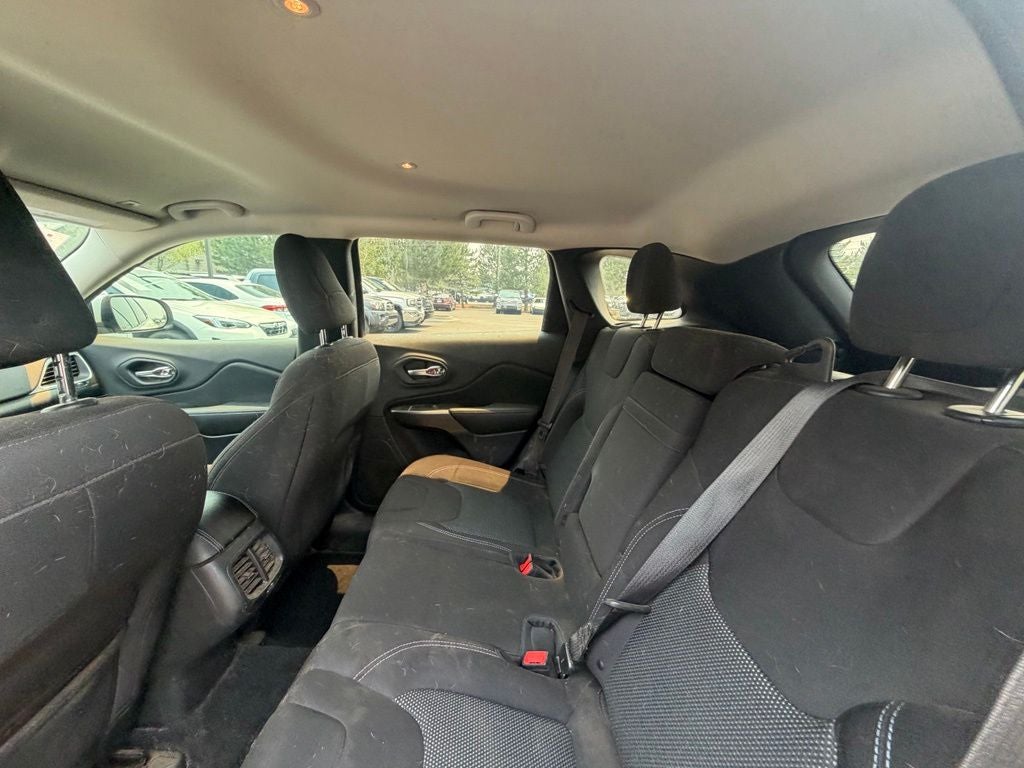 2019 Jeep Cherokee Latitude