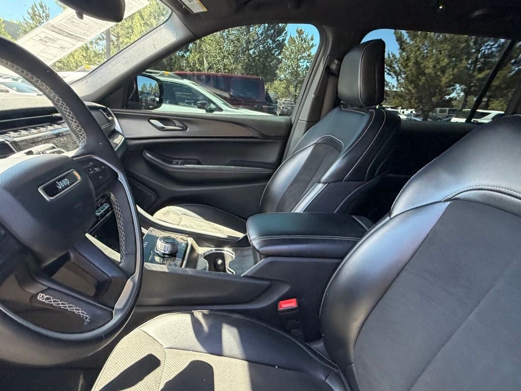 2024 Jeep Grand Cherokee L Altitude