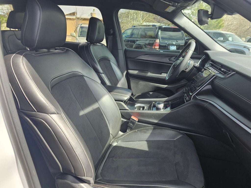 2024 Jeep Grand Cherokee L Altitude