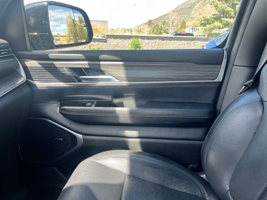 2024 Jeep Wagoneer L Series II