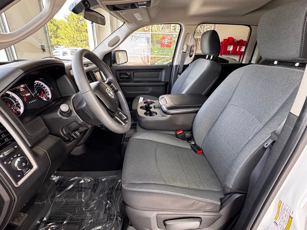 2024 RAM 1500 Classic Tradesman