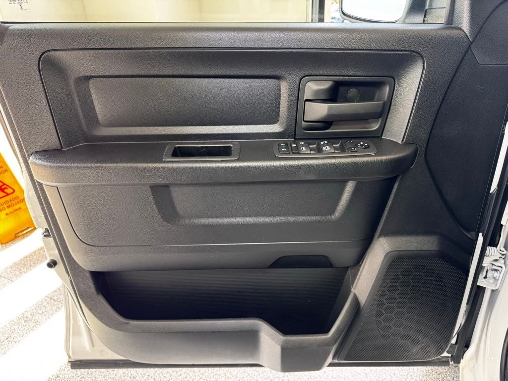 2024 RAM 1500 Classic Tradesman
