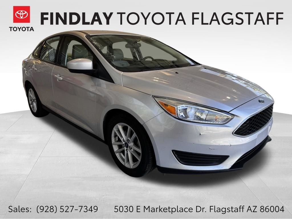 2018 Ford Focus Sedan SE's photo