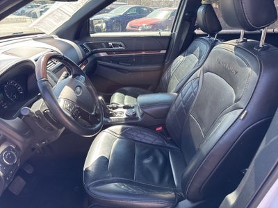 2019 Ford Explorer Platinum
