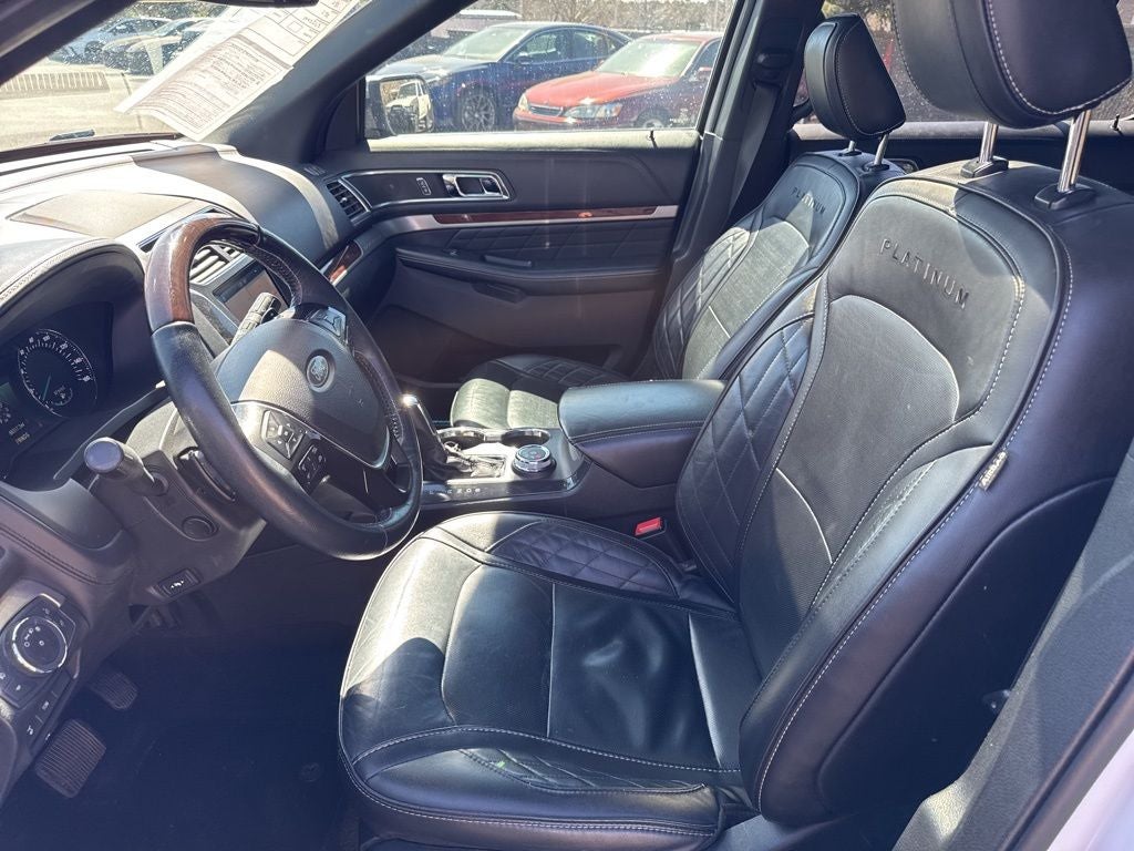 2019 Ford Explorer Platinum
