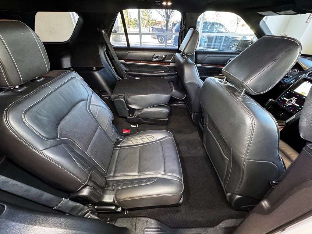 2019 Ford Explorer Platinum