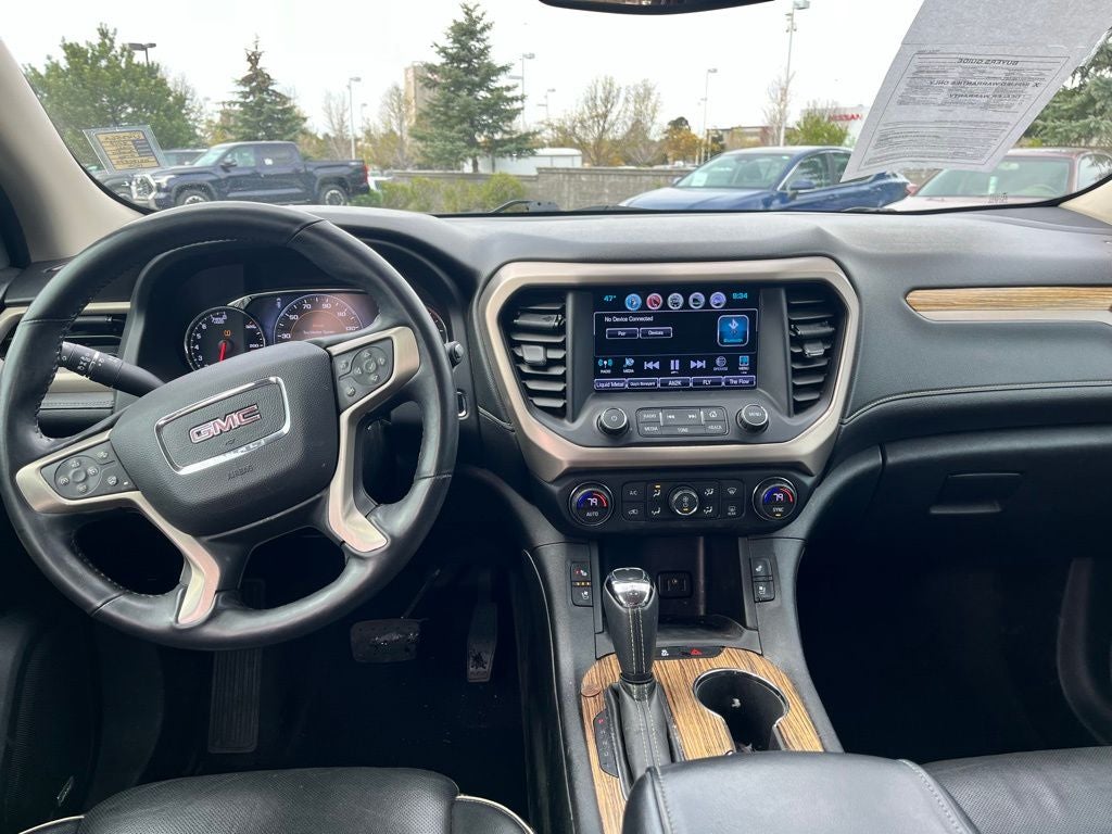 2017 GMC Acadia Denali