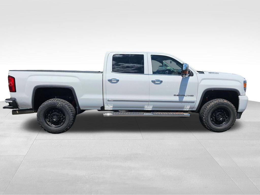 2019 GMC Sierra 2500HD Denali