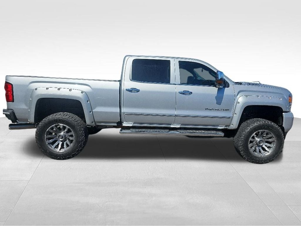 2019 GMC Sierra 2500HD Denali