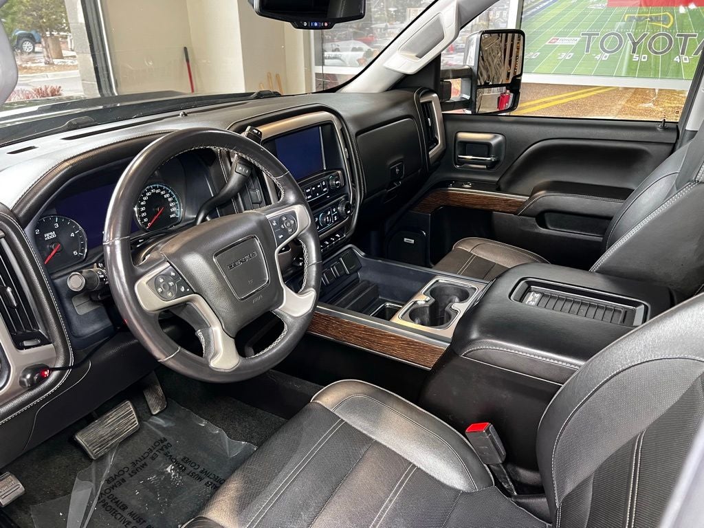 2017 GMC Sierra 2500HD Denali