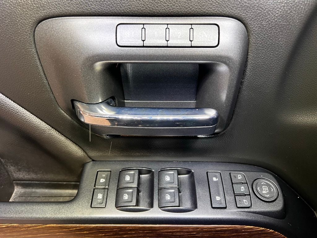 2017 GMC Sierra 2500HD Denali