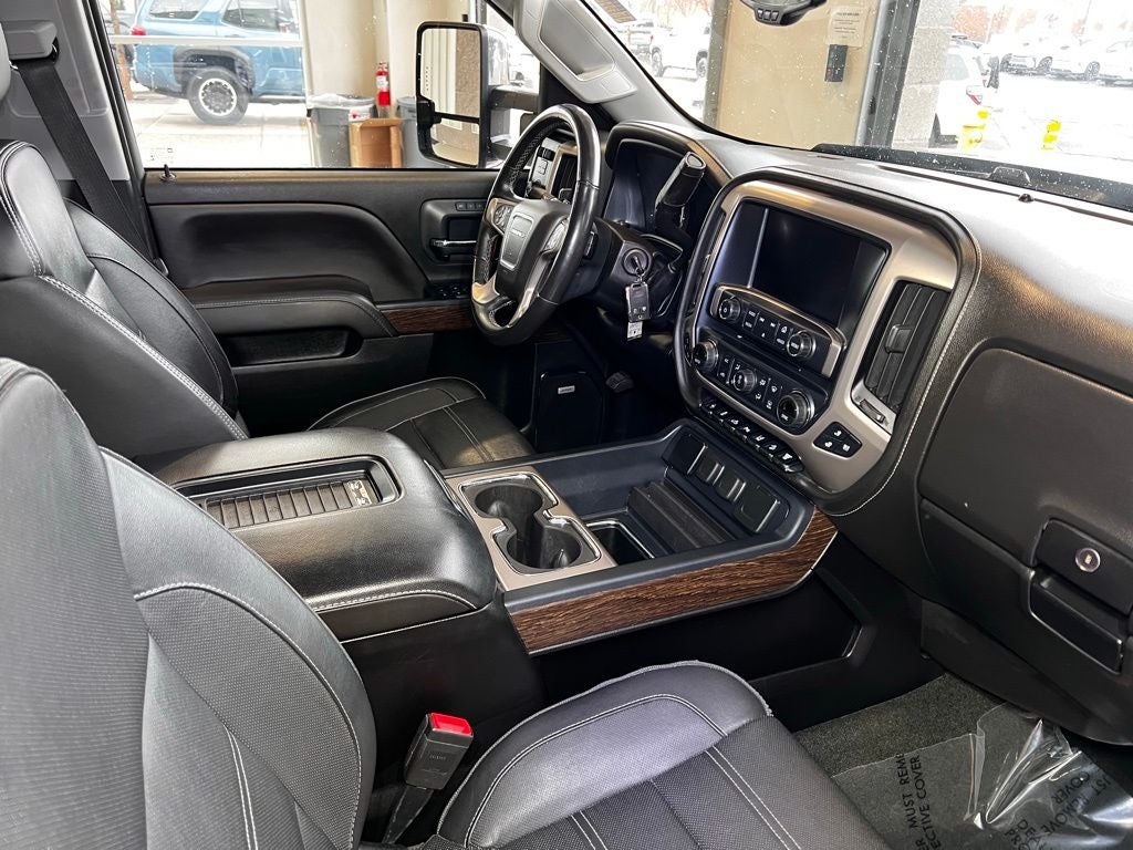 2017 GMC Sierra 2500HD Denali