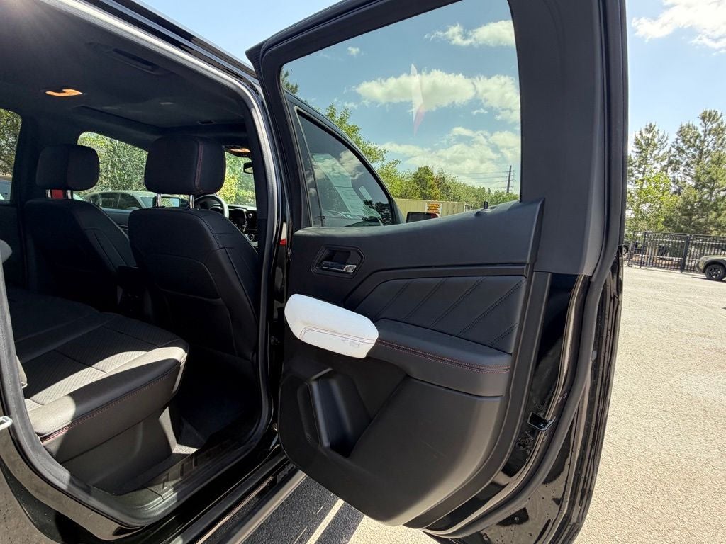 2023 GMC Canyon AT4X