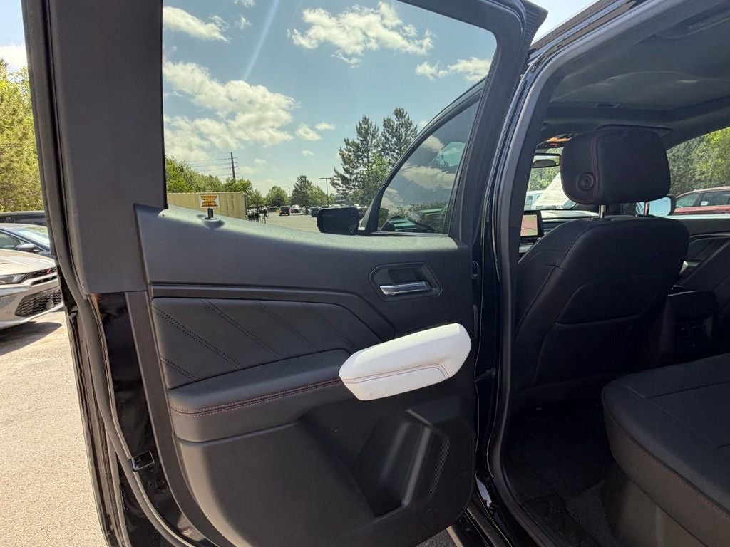 2023 GMC Canyon AT4X