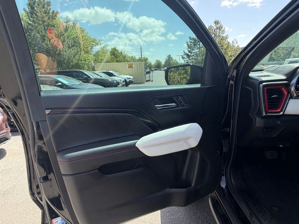 2023 GMC Canyon AT4X