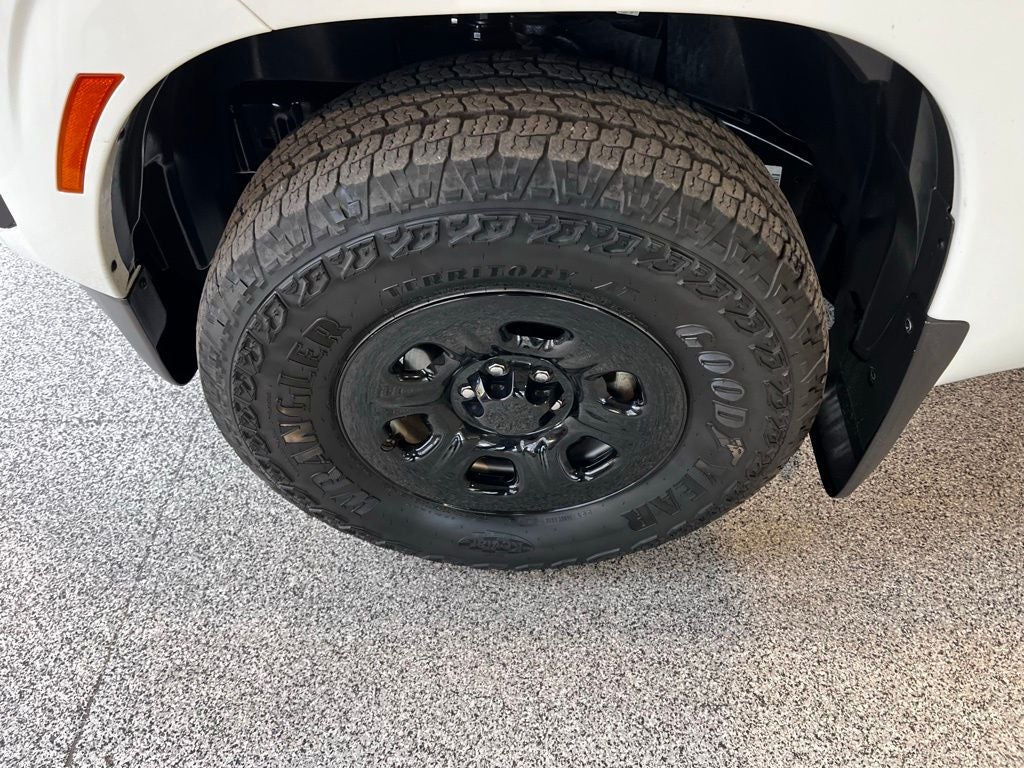 2025 Nissan Frontier S