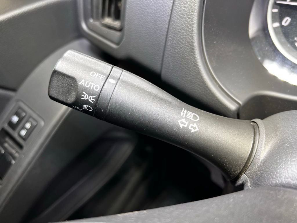 2025 Nissan Frontier S