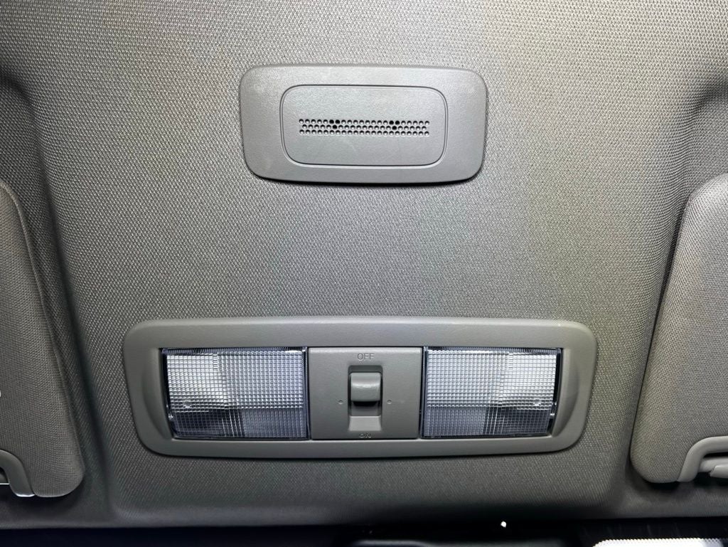 2025 Nissan Frontier S