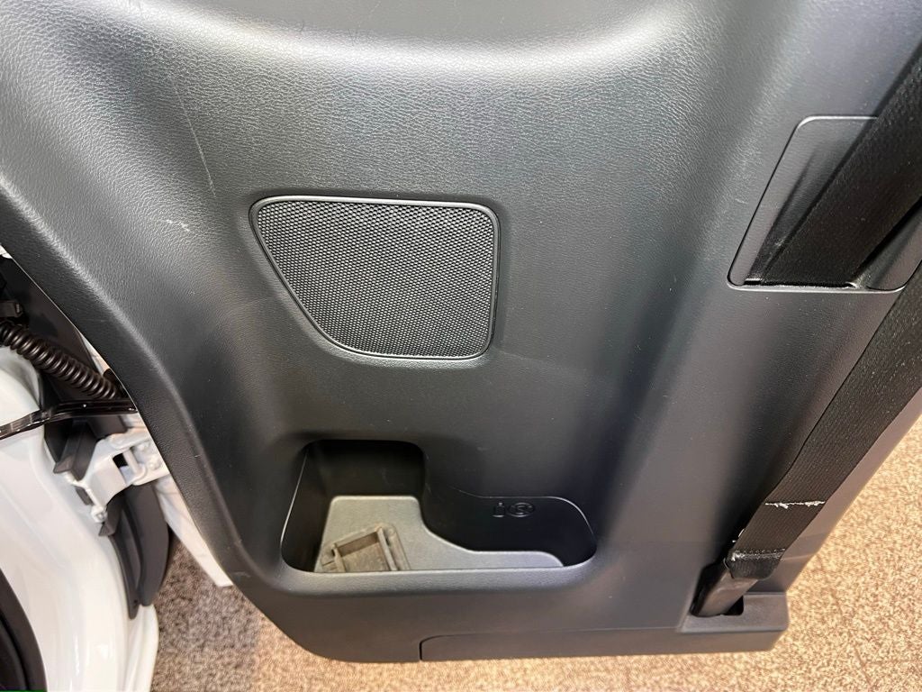 2025 Nissan Frontier S