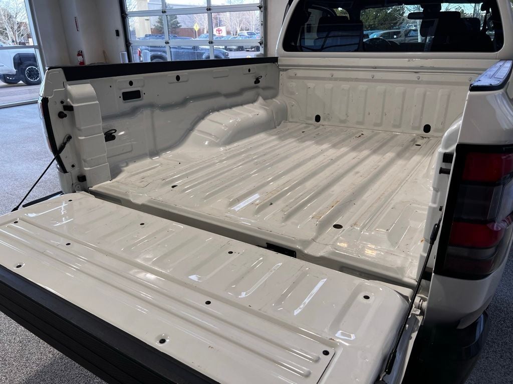 2025 Nissan Frontier S