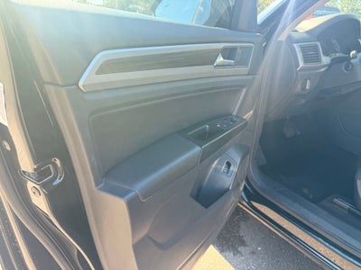 2021 Volkswagen Atlas 2.0T SE w/Technology