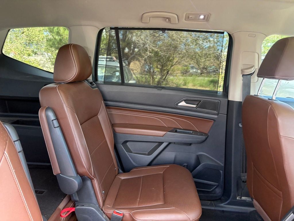 2022 Volkswagen Atlas 3.6L V6 SE w/Technology