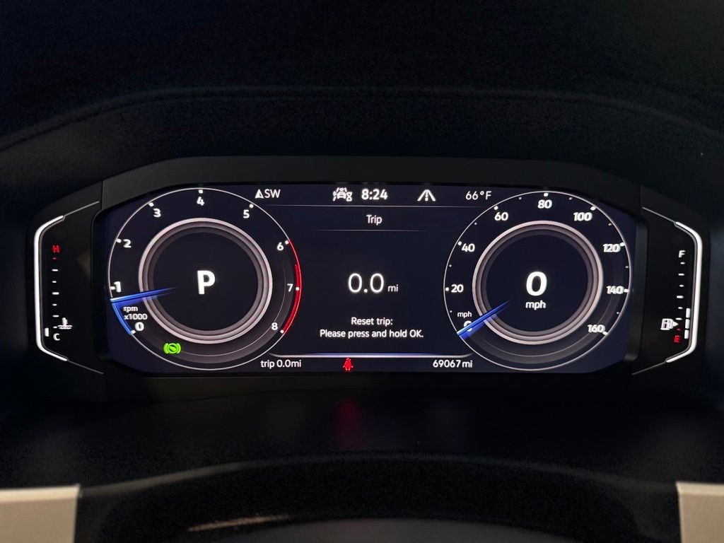 2022 Volkswagen Atlas 3.6L V6 SE w/Technology