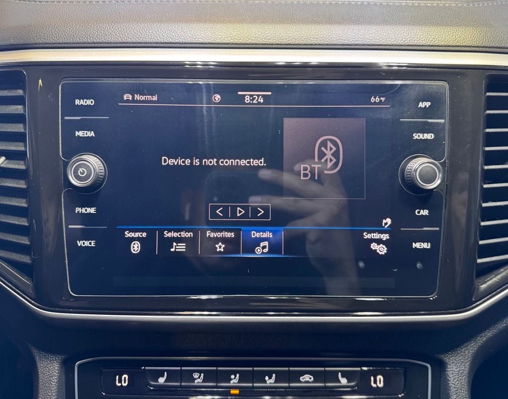 2022 Volkswagen Atlas 3.6L V6 SE w/Technology