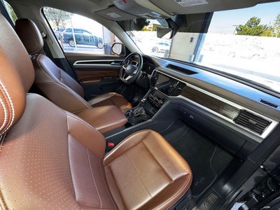 2022 Volkswagen Atlas 3.6L V6 SE w/Technology