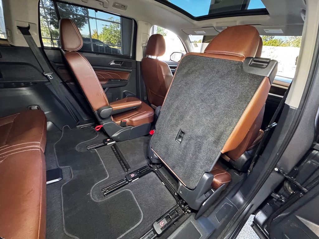 2022 Volkswagen Atlas 3.6L V6 SE w/Technology