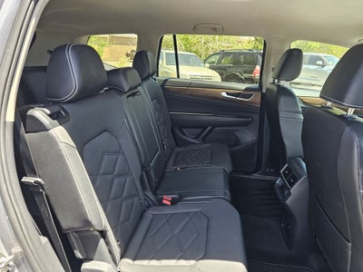 2024 Volkswagen Atlas 2.0T SE