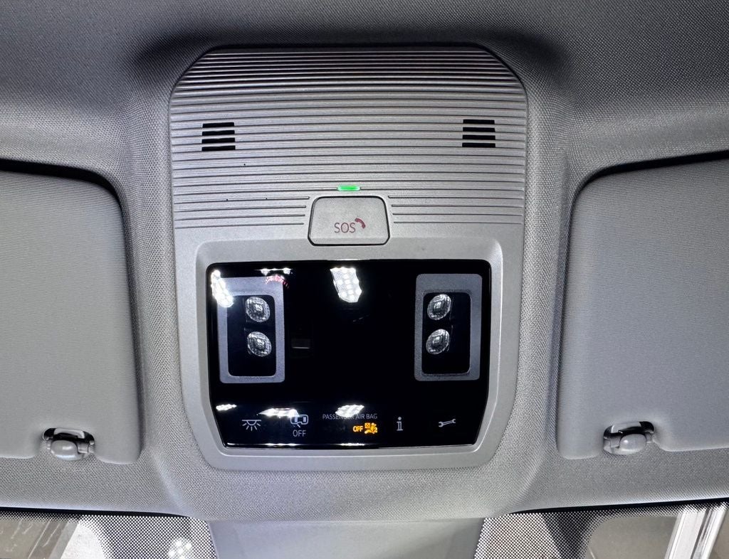 2024 Volkswagen Atlas 2.0T SE