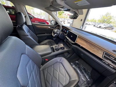 2024 Volkswagen Atlas 2.0T SE