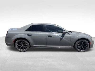 2019 Chrysler 300 S