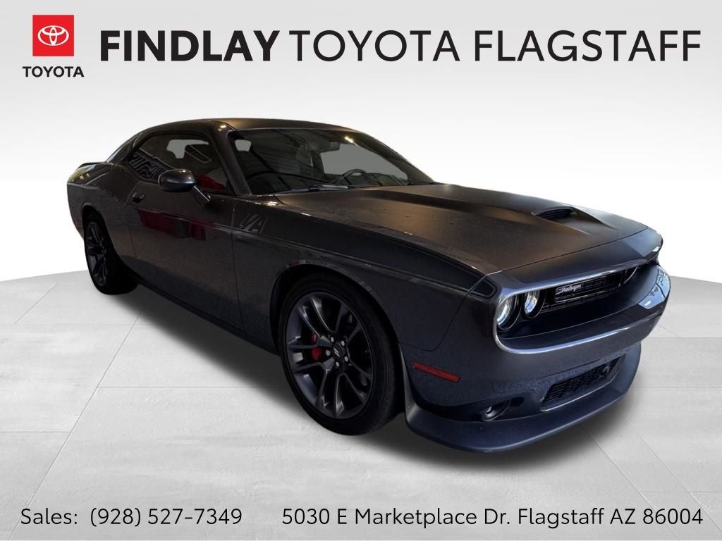2023 Dodge Challenger R/T's photo