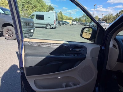 2014 Dodge Grand Caravan SE