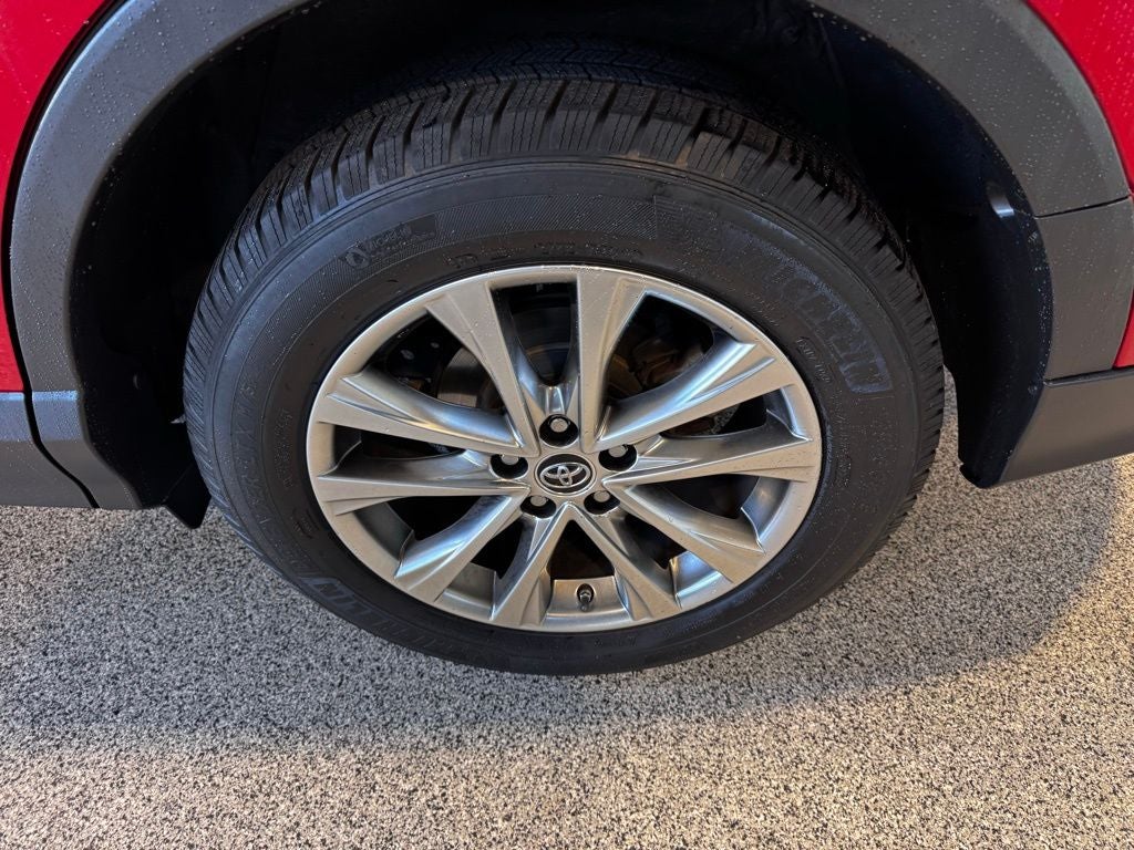 2017 Toyota RAV4 Limited