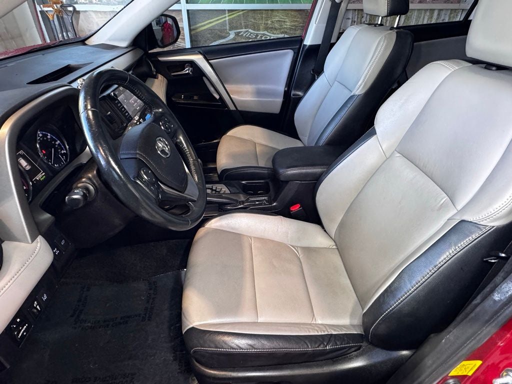 2017 Toyota RAV4 Limited