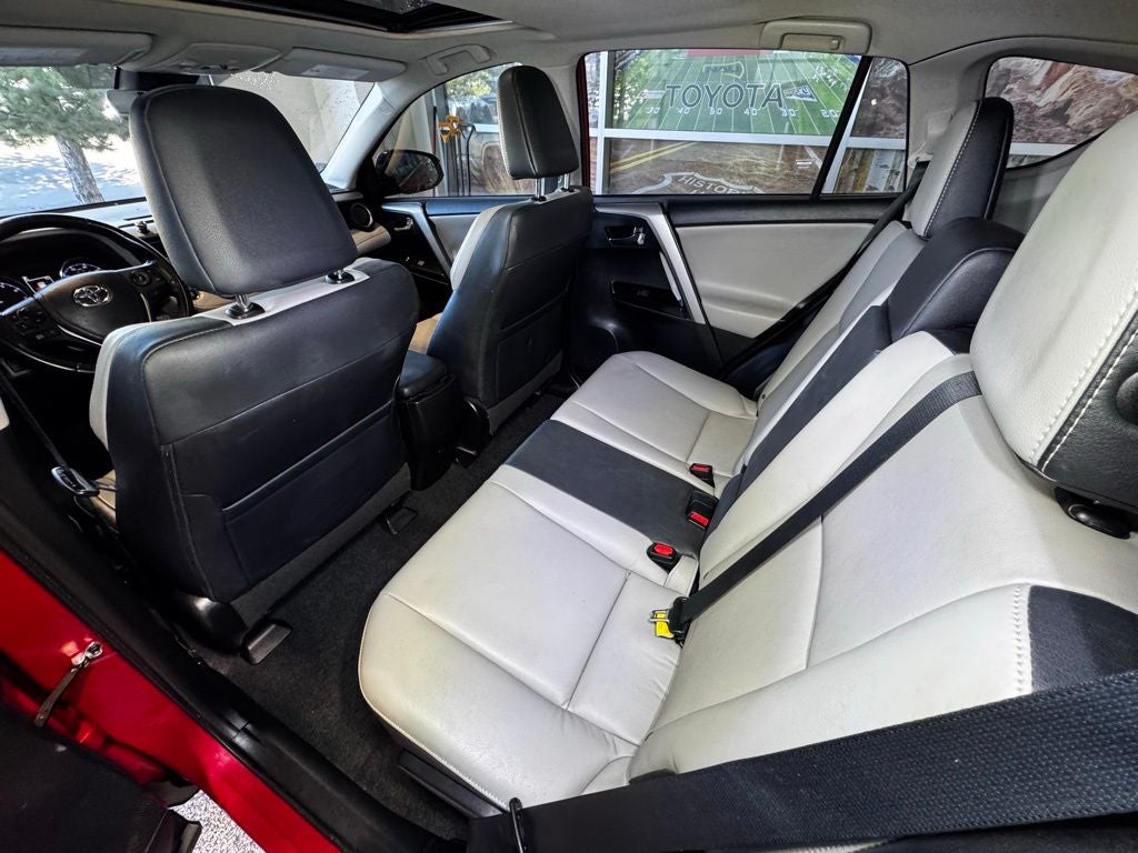 2017 Toyota RAV4 Limited