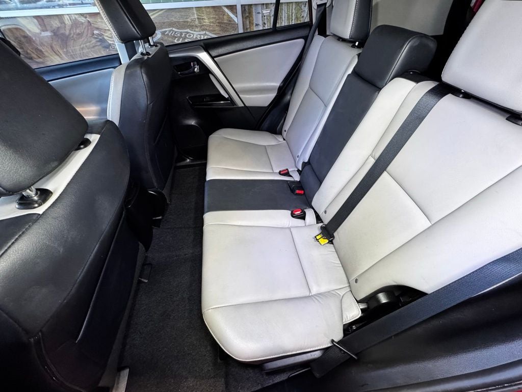 2017 Toyota RAV4 Limited