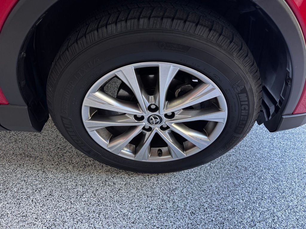 2017 Toyota RAV4 Limited