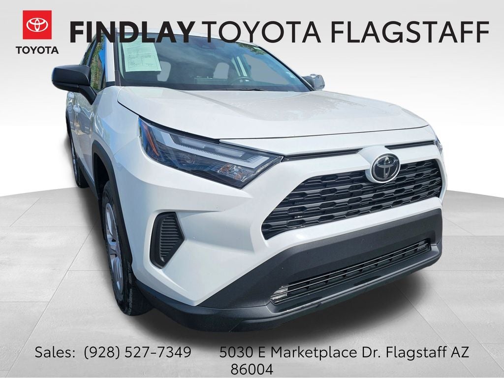 2024 Toyota RAV4 LE