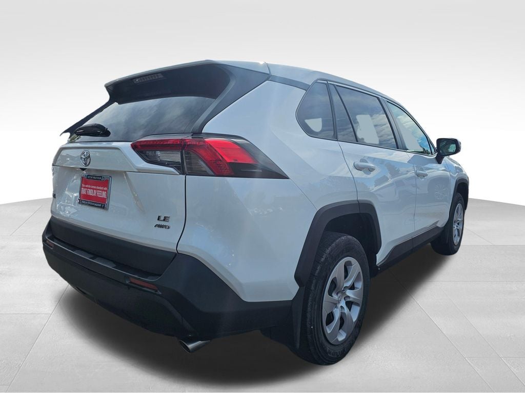2024 Toyota RAV4 LE