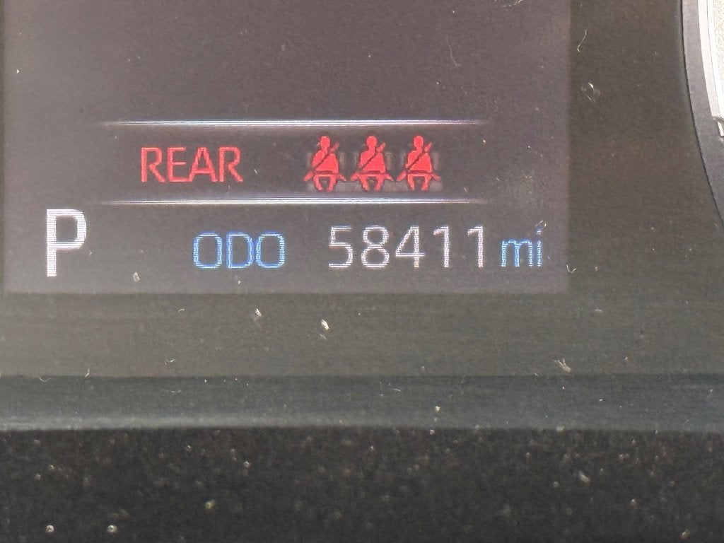 2020 Toyota RAV4 LE