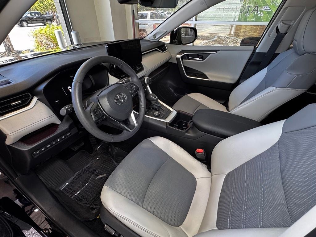 2024 Toyota RAV4 Limited