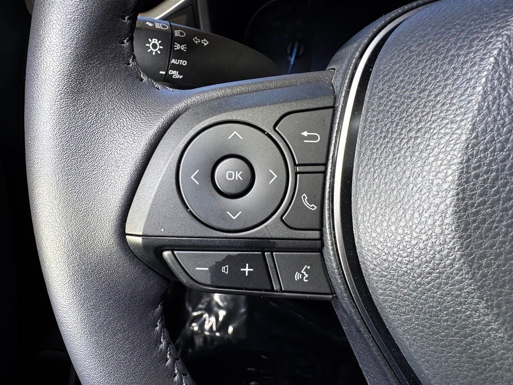 2025 Toyota RAV4 Hybrid SE