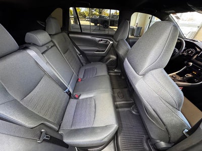 2025 Toyota RAV4 Hybrid SE