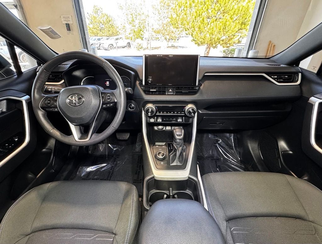2024 Toyota RAV4 Hybrid SE