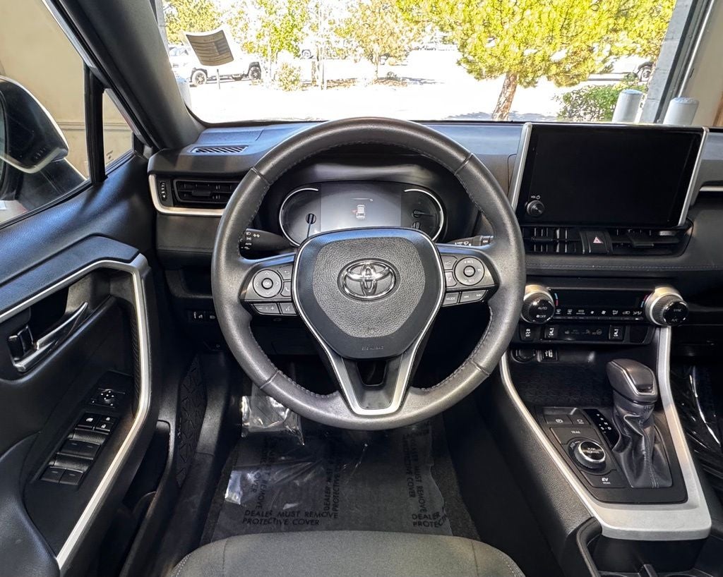 2024 Toyota RAV4 Hybrid SE